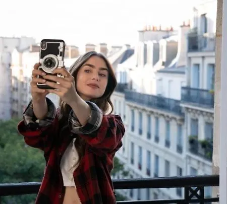 Entierement Renove Au Coeur De Daire Paris